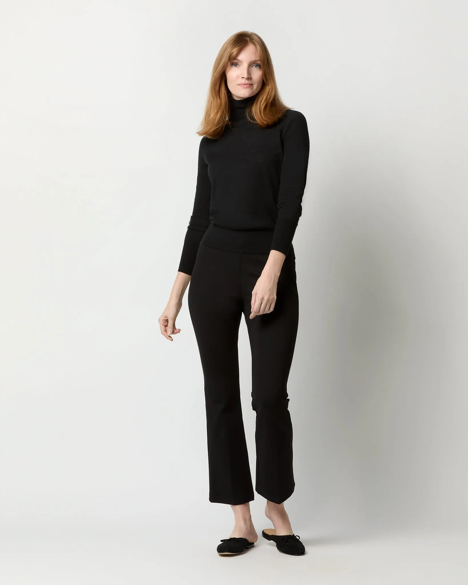 Alida Turtleneck Sweater in Black Cashmere