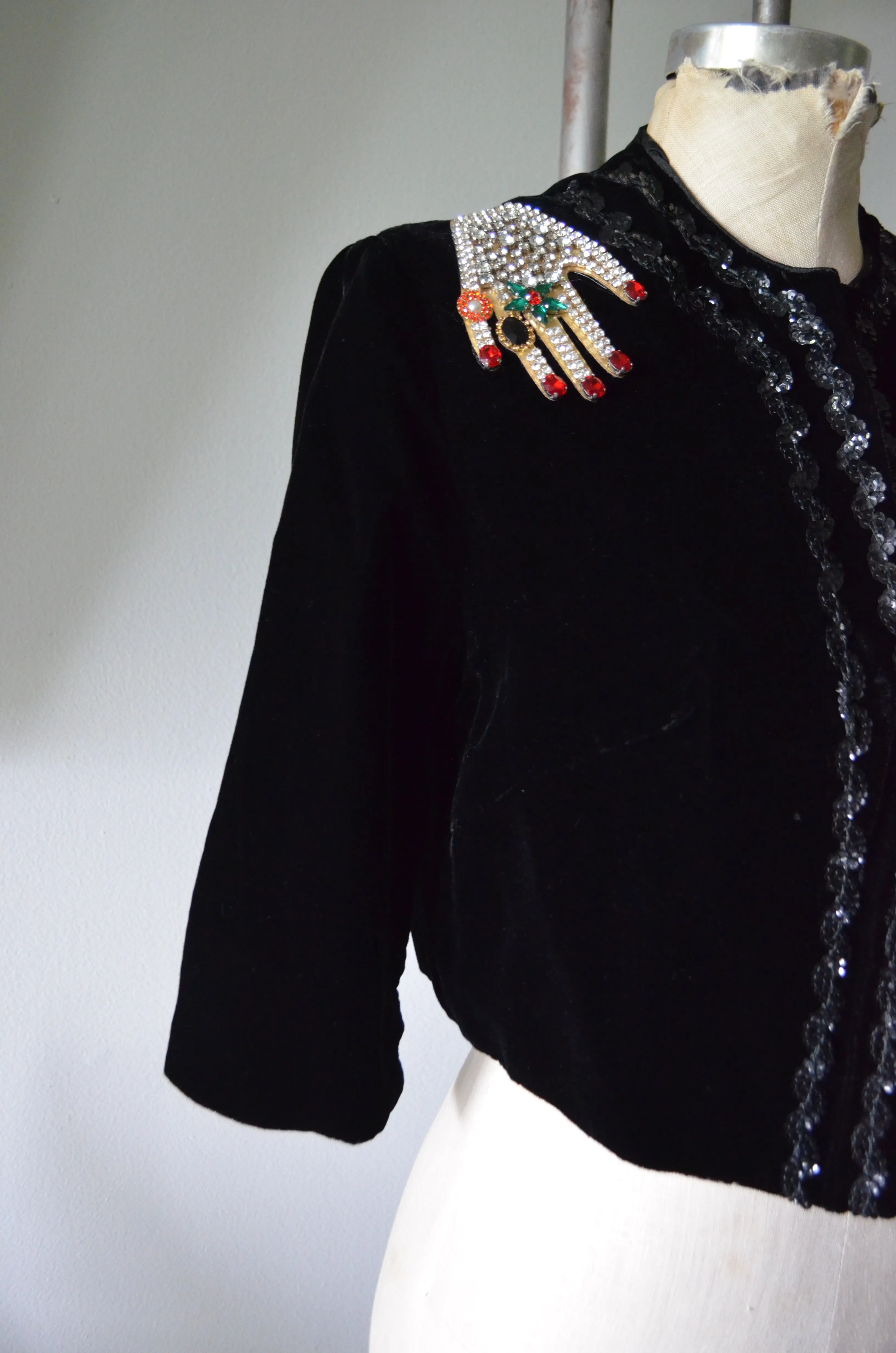 Black Velvet Sequined Beaded Rhinestone hand patches Jacket Short Cropped