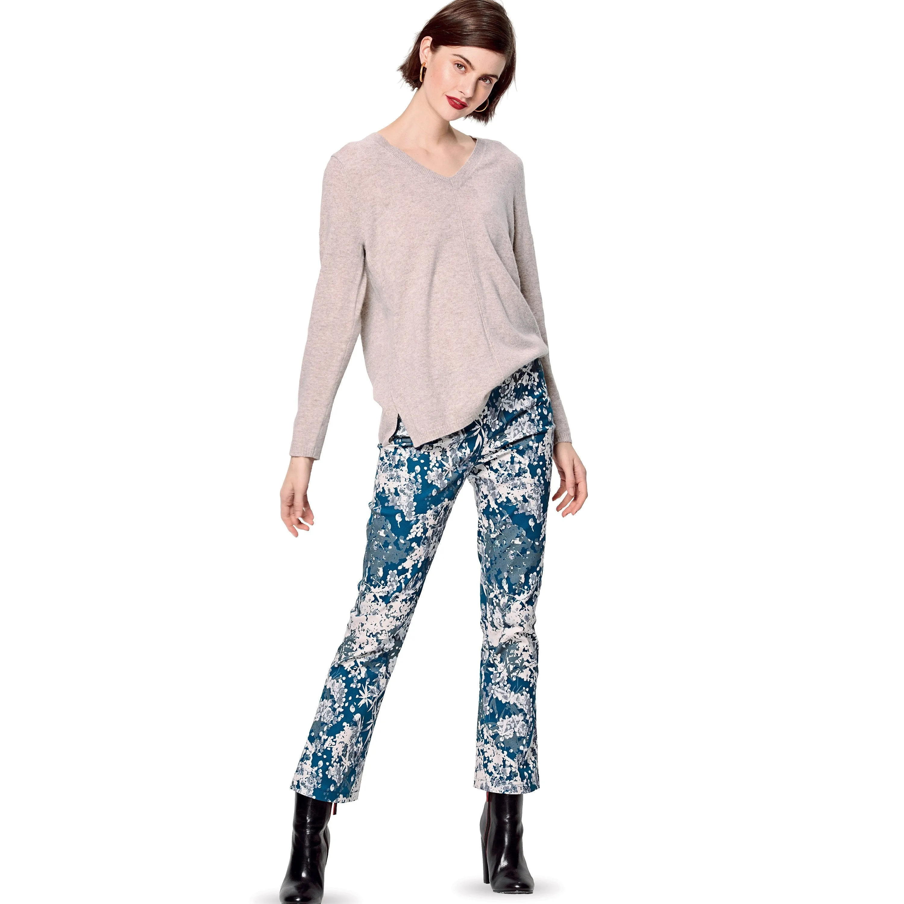 Burda Sewing Pattern 6152 Flared trousers or pants