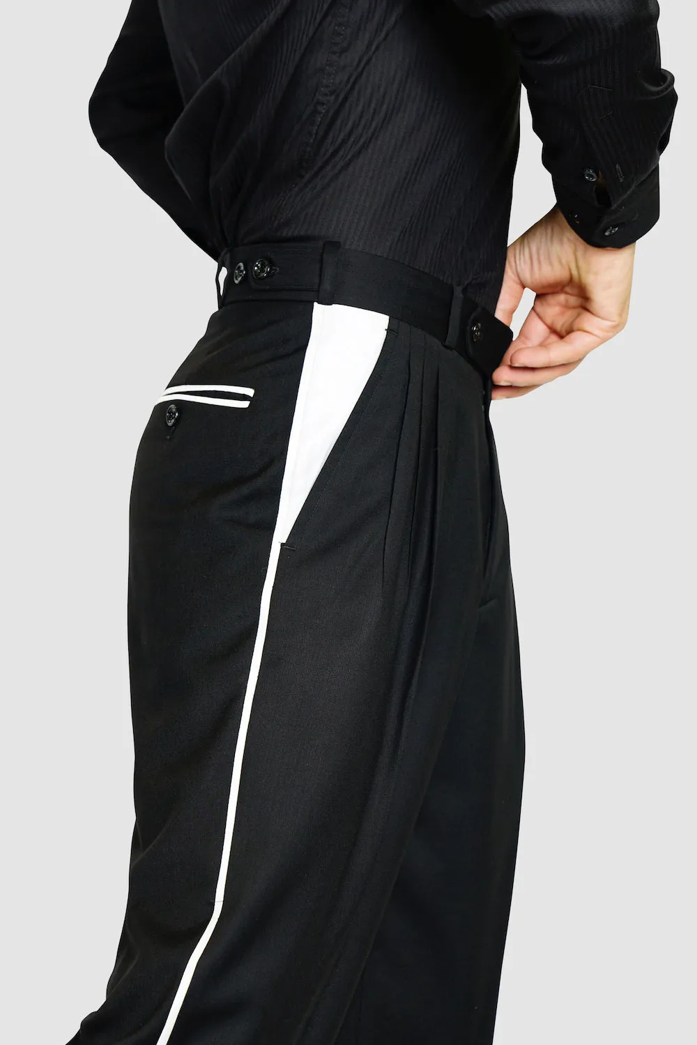 Line Tango Pants, Black and White