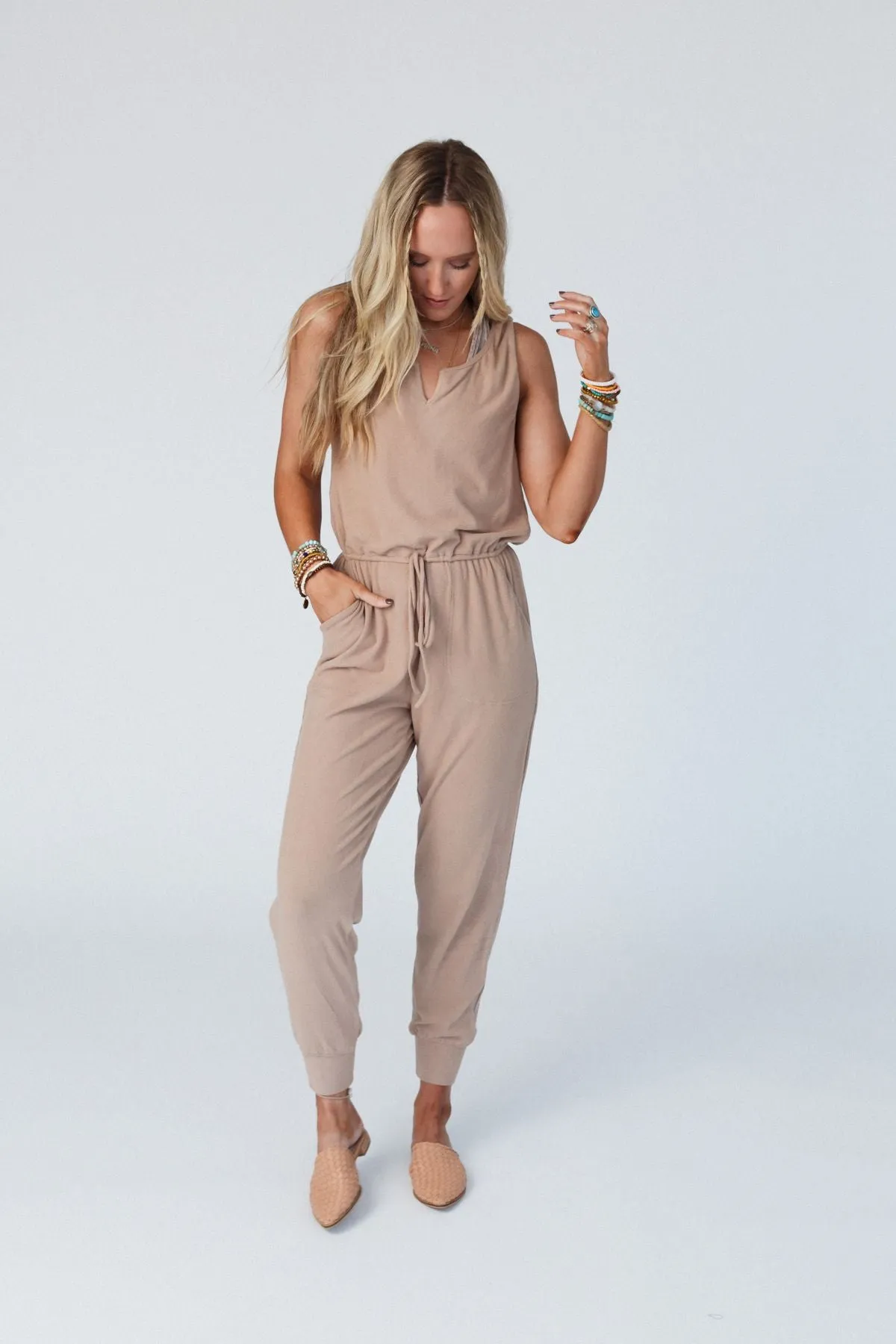 The Nest Chill Out Comfy Ribbed Jumpsuit - Mocha