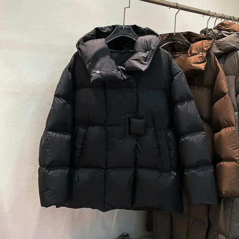 Trendy Urban Puffer Jacket for Winter Excursions